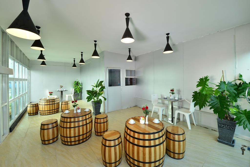 Backpacker Hostel Rangun Kültér fotó